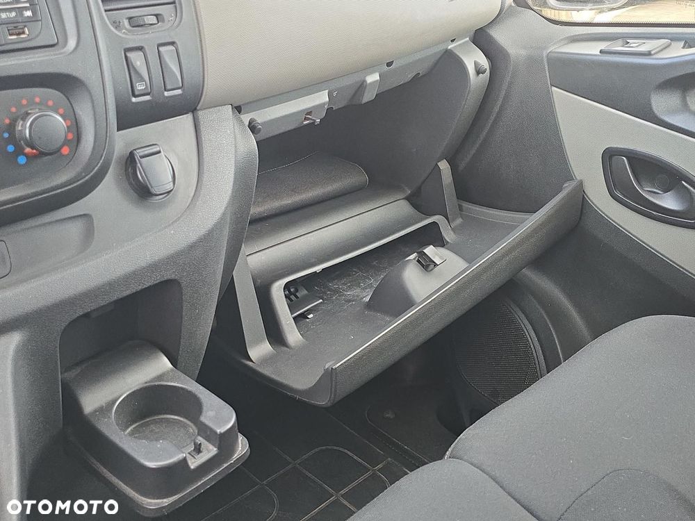 Renault trafic - 20