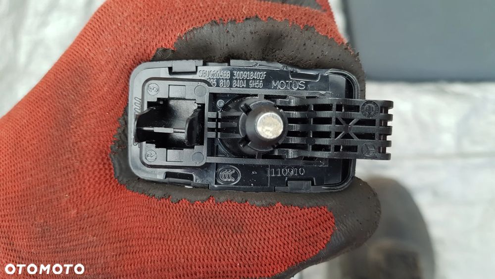 MERCEDES W205 C KLASA SŁONECZNIKI OSŁONY PRZECIWSŁONECZNE A2058108304 - 3