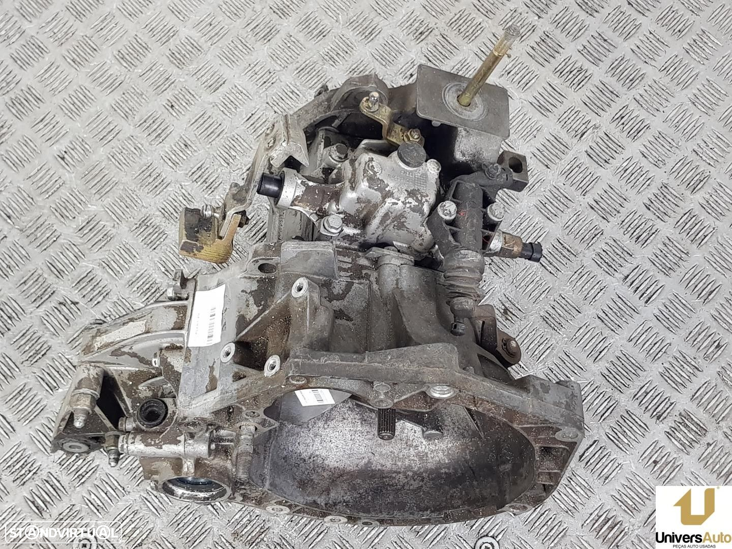 CAIXA VELOCIDADES FIAT STILO 2005 - - 2