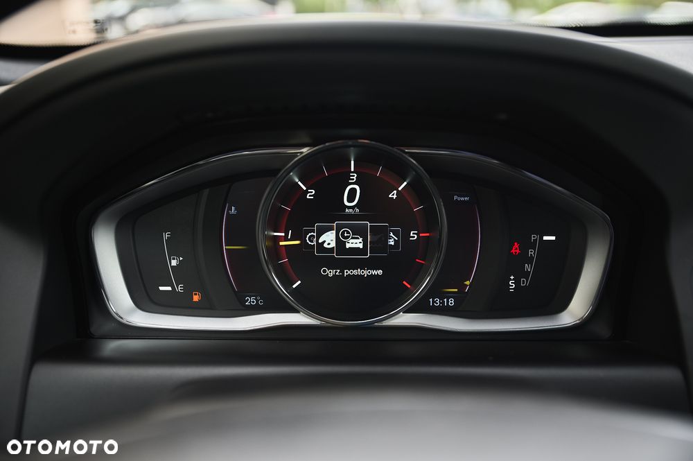 Volvo XC 60 D4 Geartronic Summum - 28