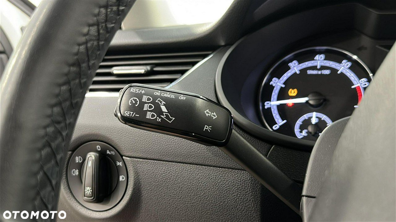 Skoda Octavia - 25