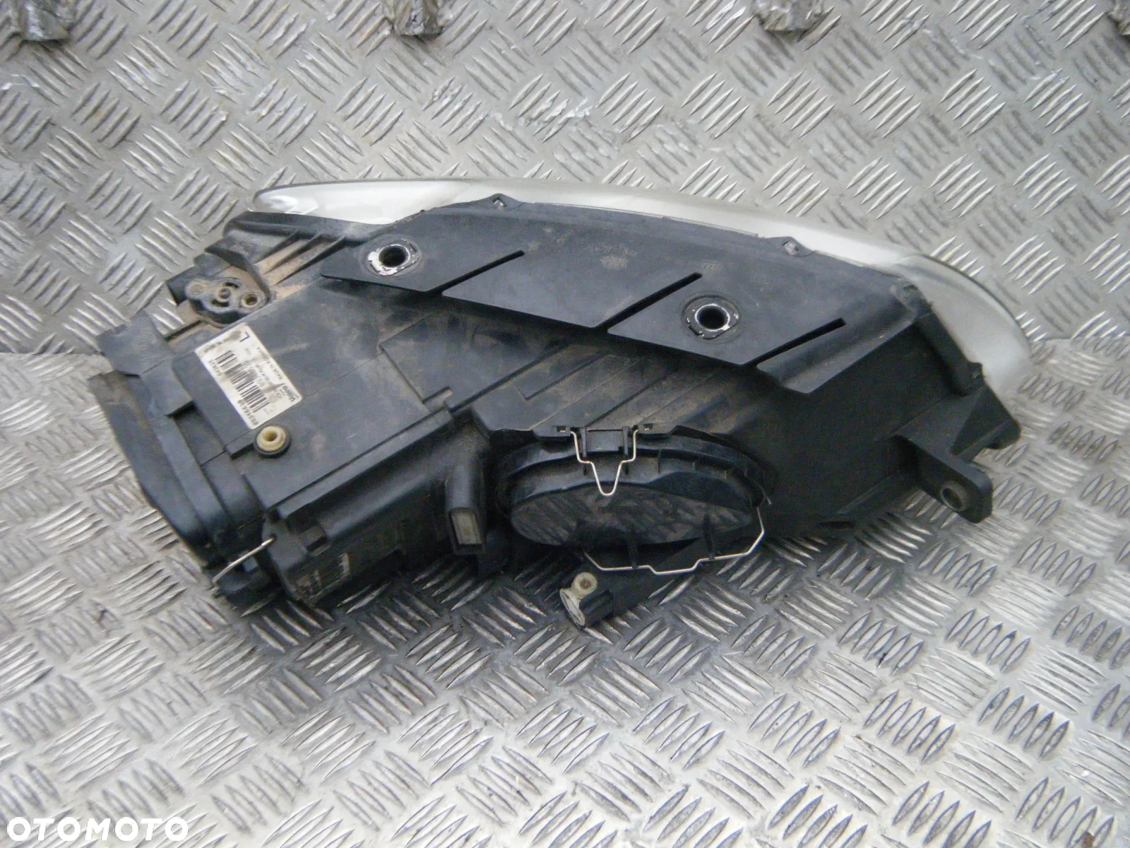 LAMPA LEWY LAMPA LEWA PRZEDNIA PASSAT B6 EU XENON EUROPA = RADOM - 7