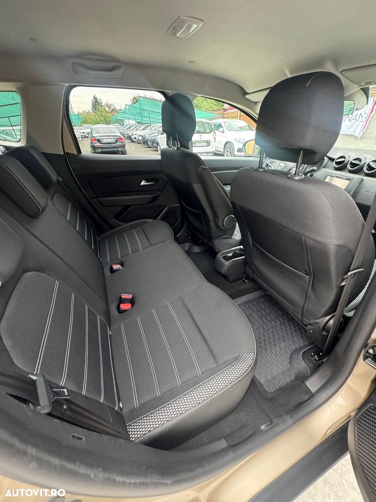 Dacia Duster 1.5 Blue dCi 4WD Prestige - 9