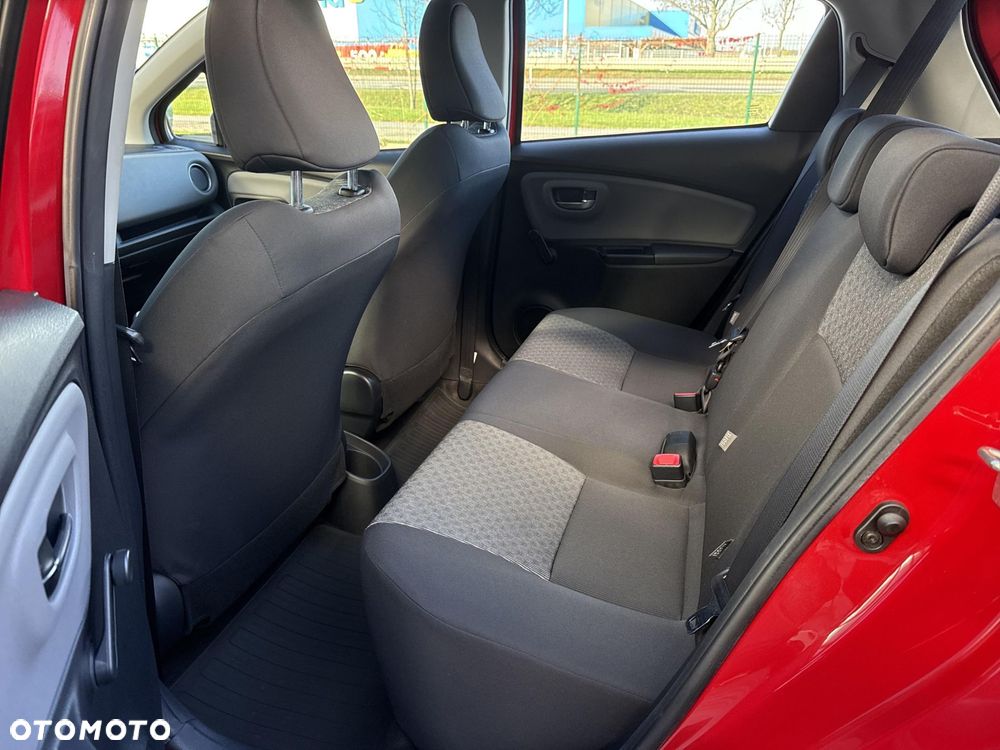 Toyota Yaris 1.0 Active EU6 - 14