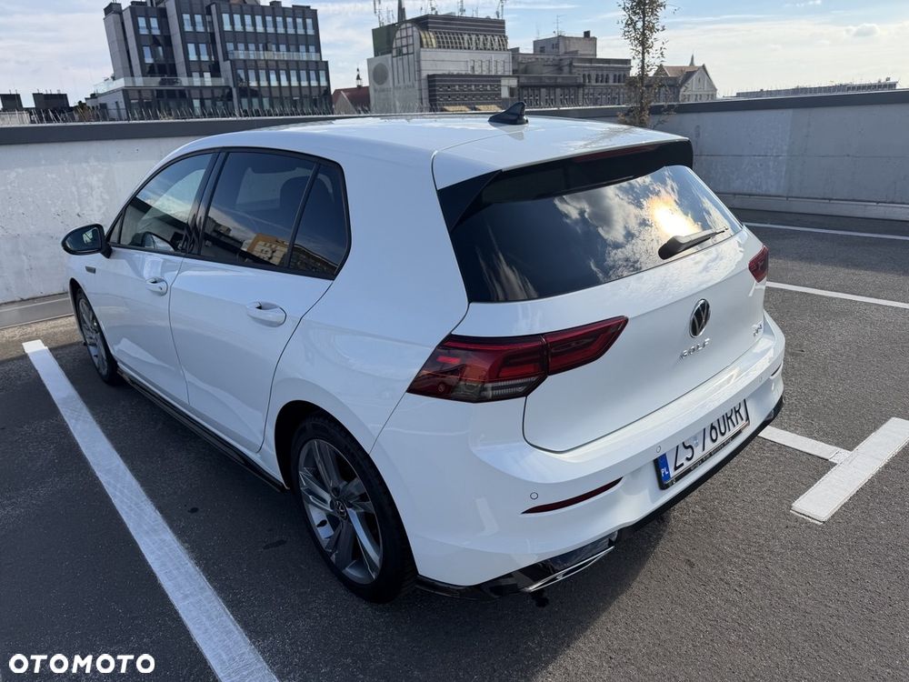 Volkswagen Golf - 5
