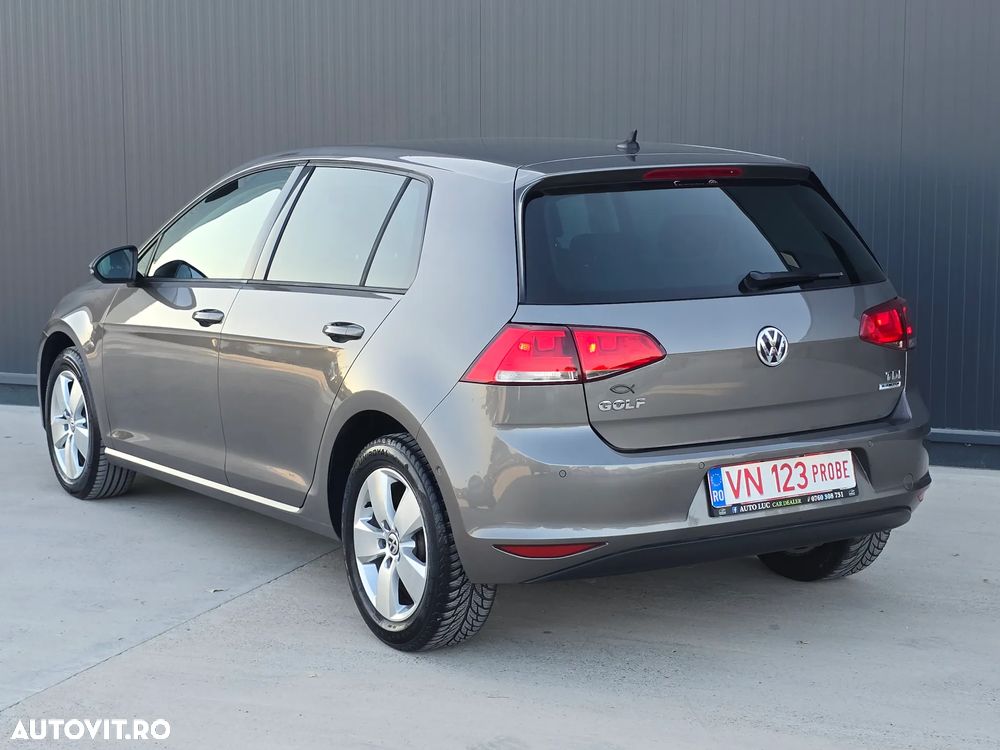Volkswagen Golf 1.6 TDI BlueMotion Technology Comfortline - 16