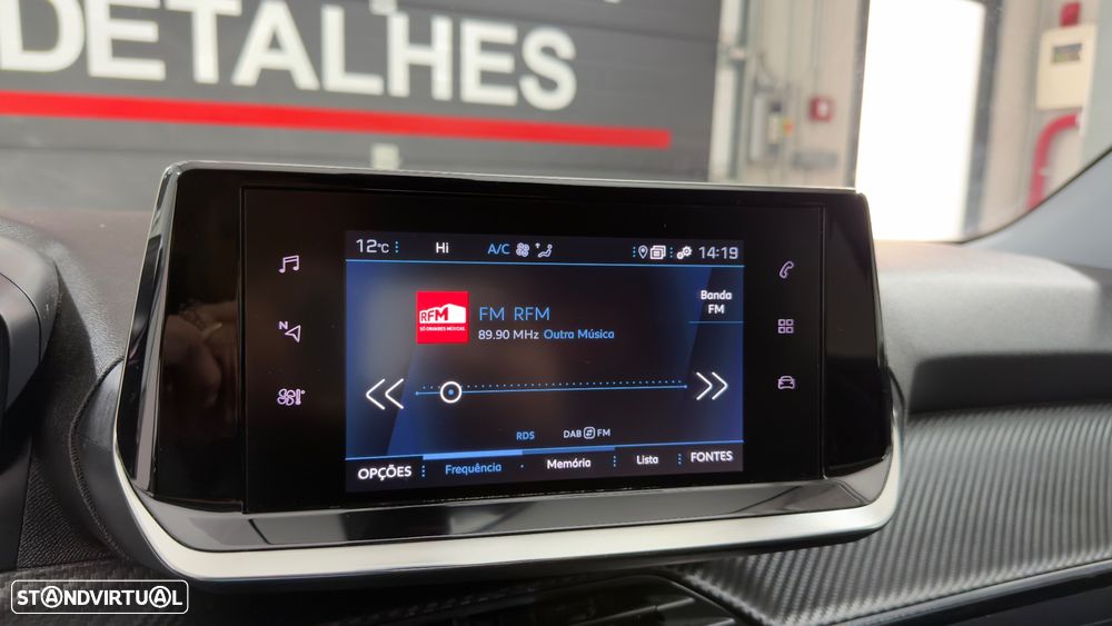 Peugeot 2008 Benzin 100 Style - 19