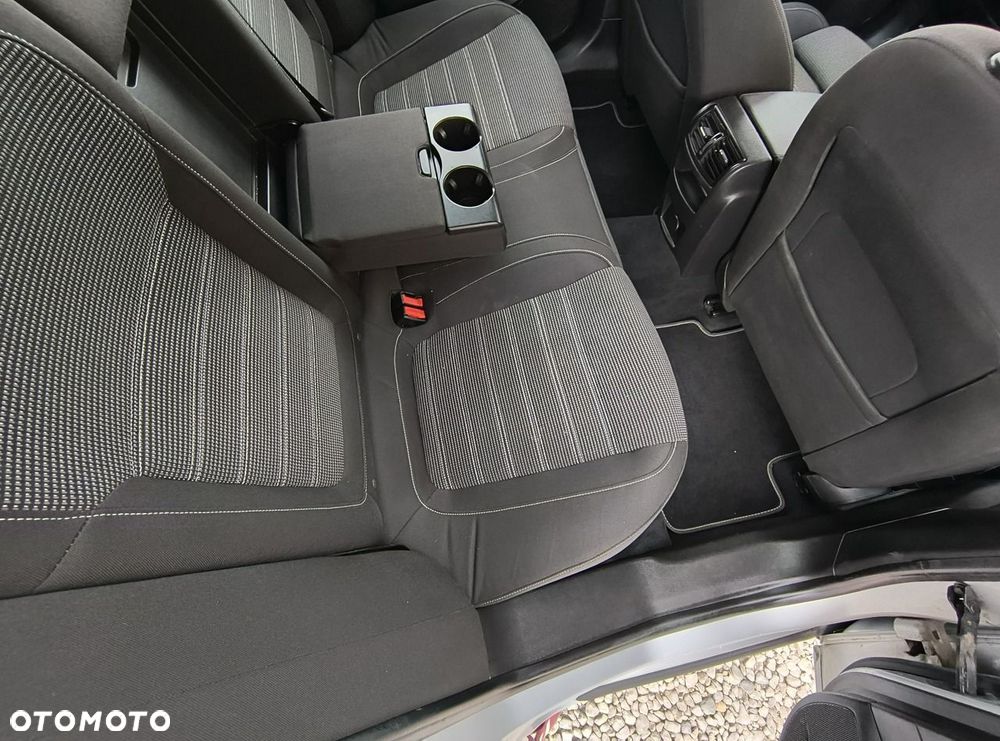Opel Insignia 2.0 CDTI automatik Active - 20