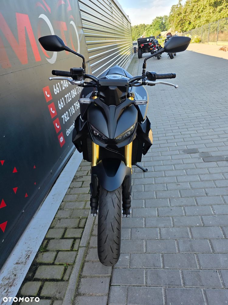 Honda Hornet - 16