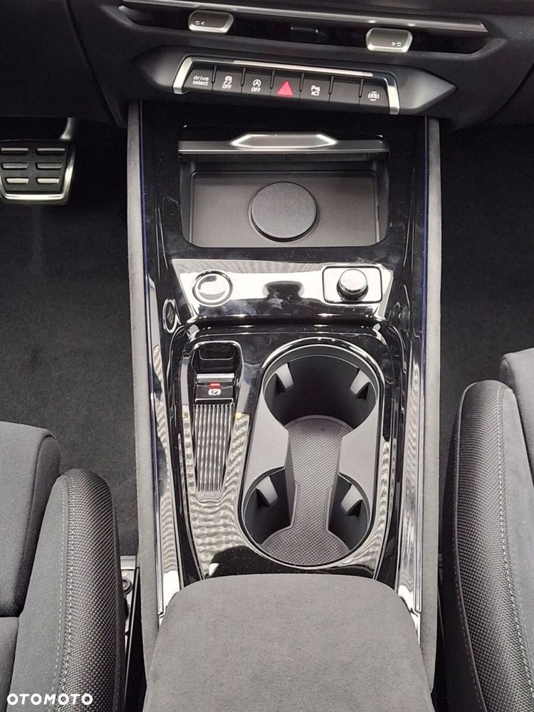 Audi Q3 Sportback - 25