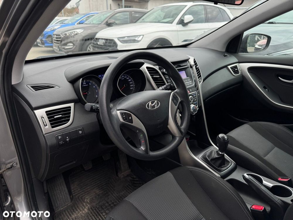 Hyundai i30 1.4 Comfort - 4