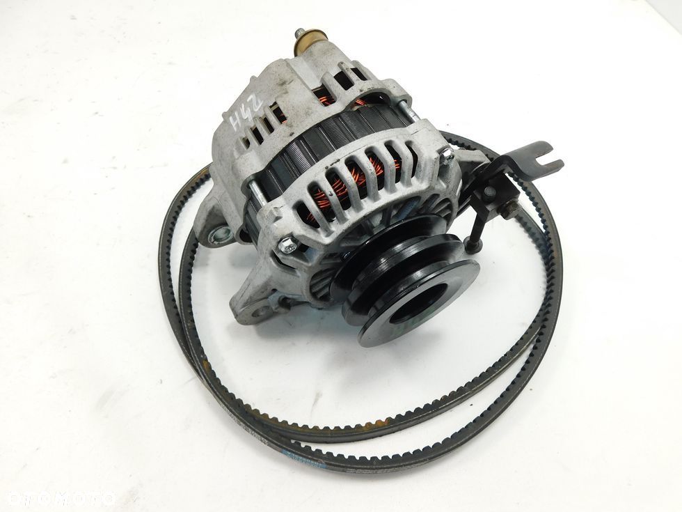 Alternator  paski klinowe kpl nówka Mitsubishi Pajero III 3.2 DI-D 00-06r - 1