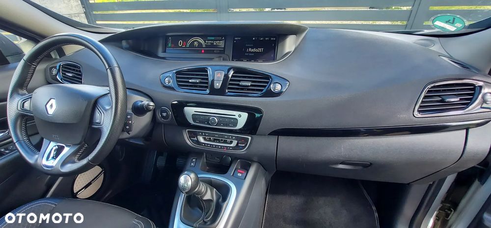 Renault Scenic ENERGY TCe 130 BOSE EDITION - 29