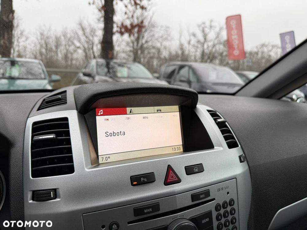 Opel Zafira 1.8 Cosmo - 31