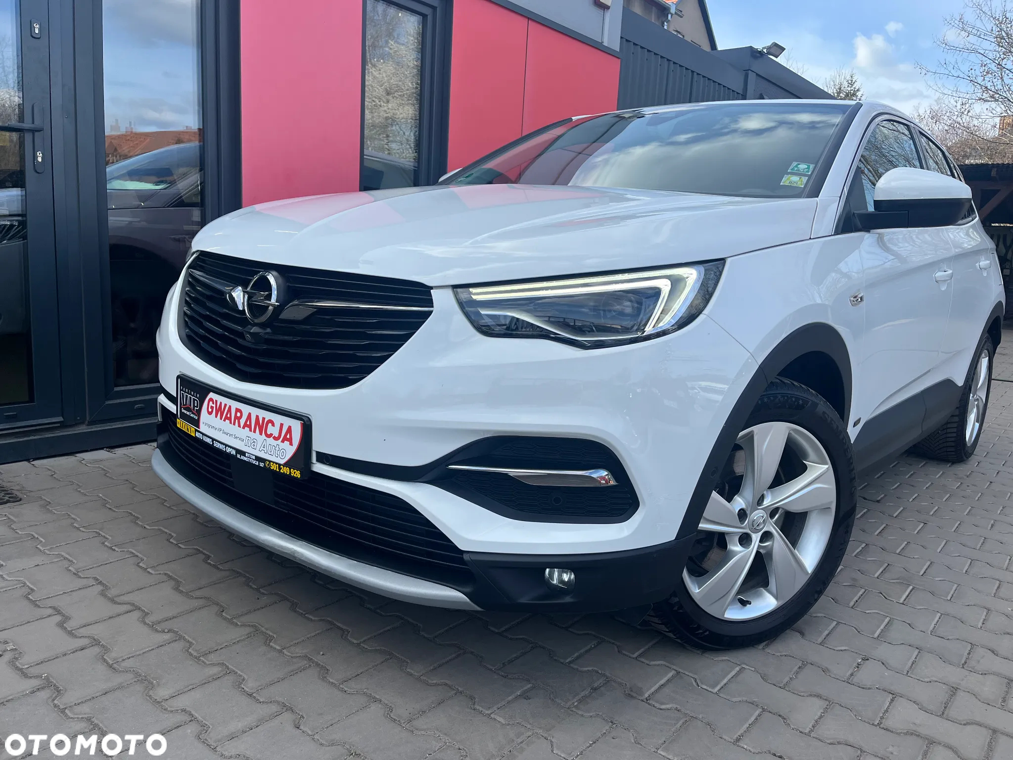 Opel Grandland X Plug-in-Hybrid 1.6 DI Start/Stop Business Edition - 3