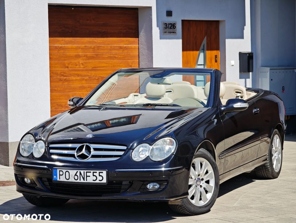 Mercedes-Benz CLK - 26