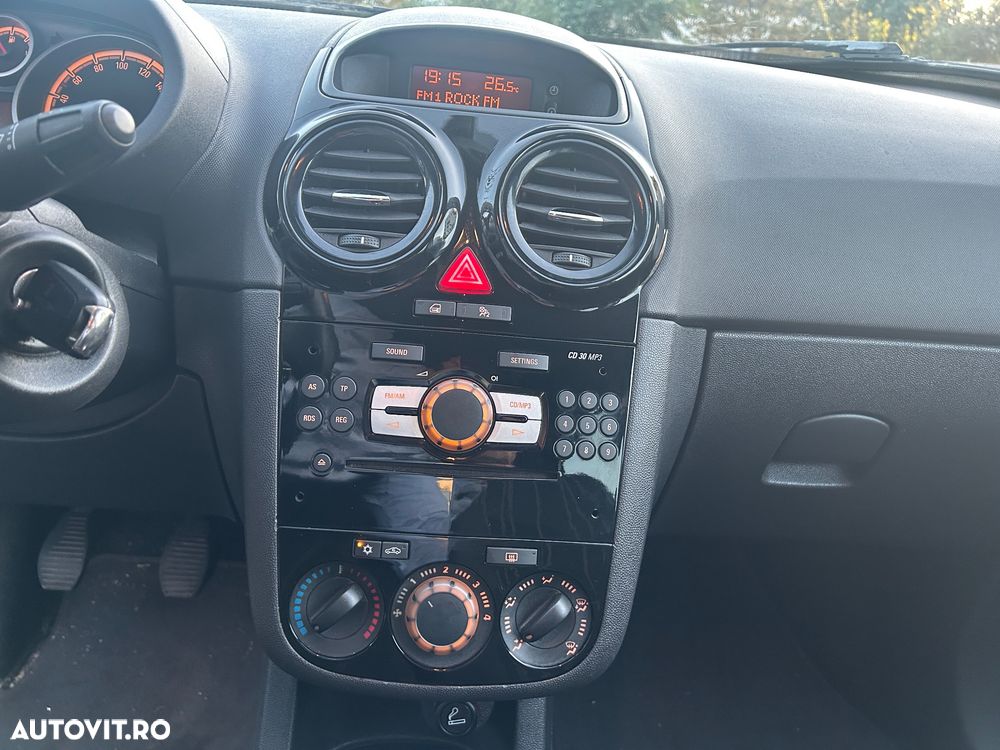 Opel Corsa - 11
