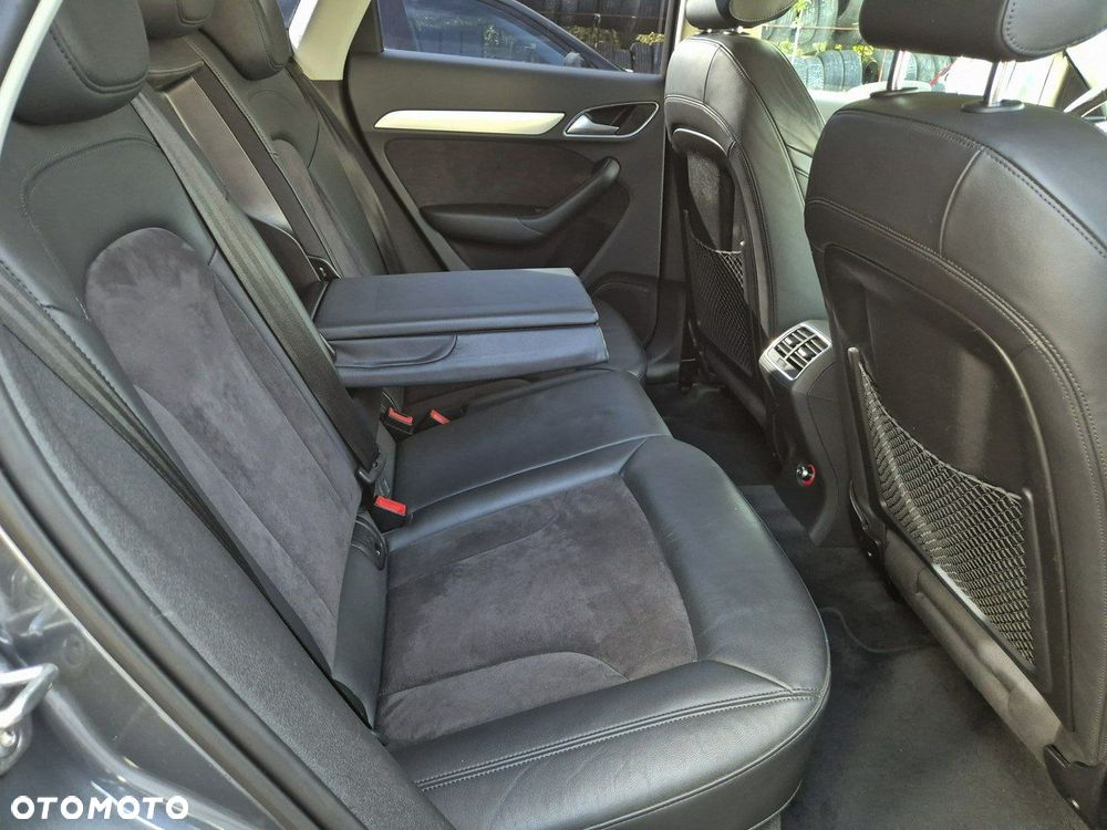 Audi Q3 - 23