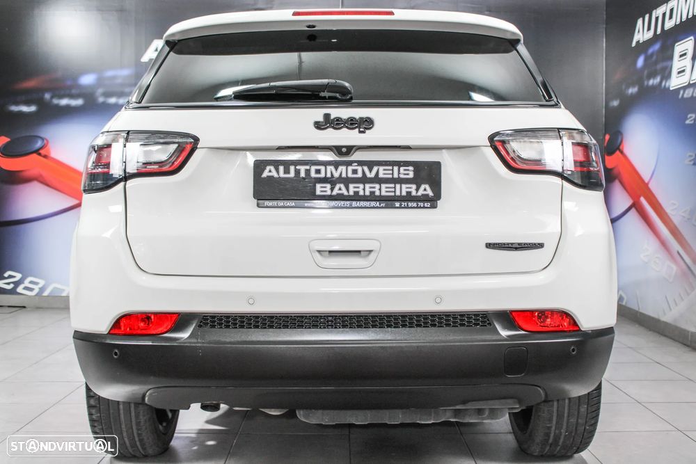 Jeep Compass 1.6 MultiJet Night Eagle - 27