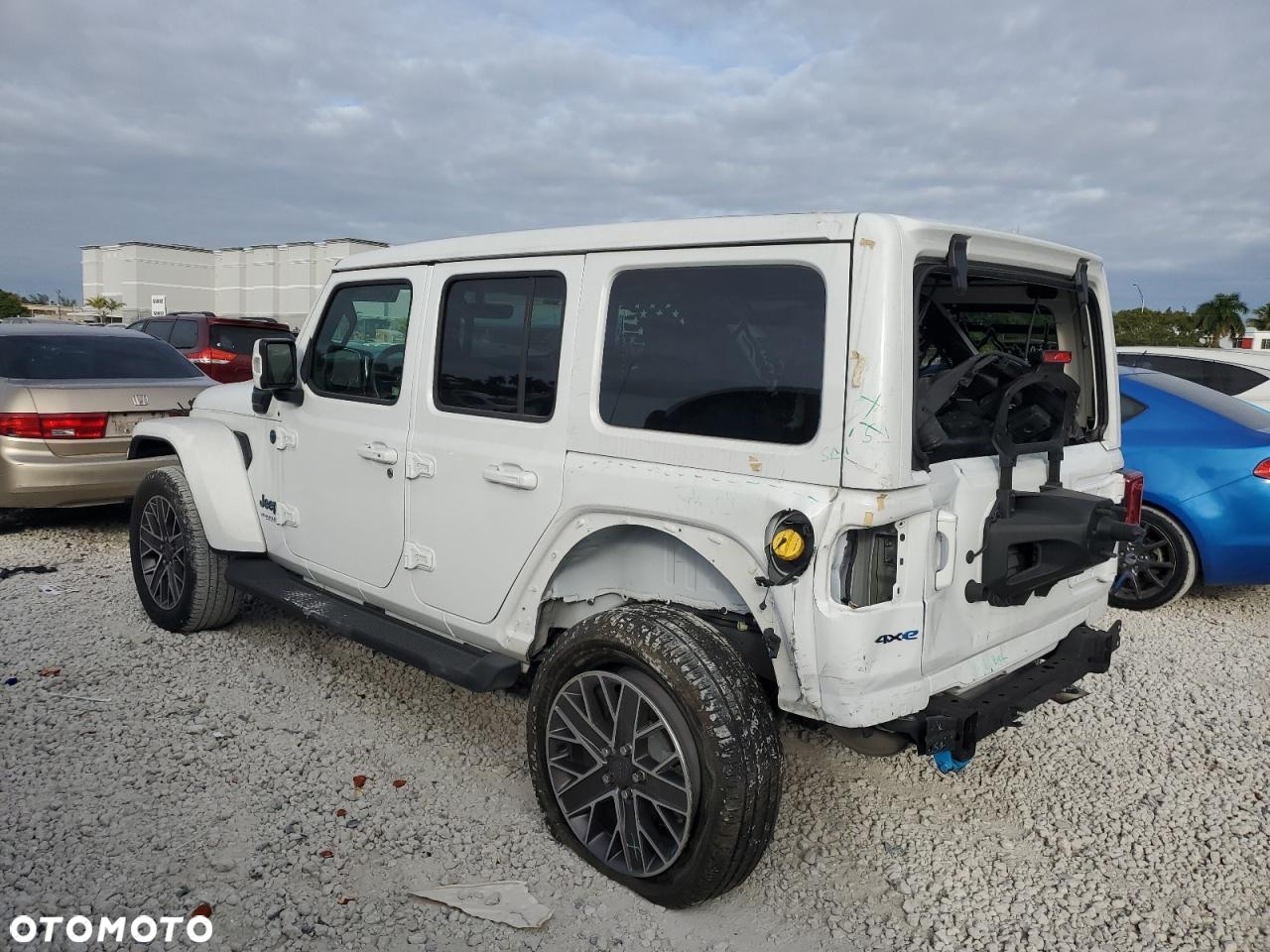Jeep Wrangler Unlimited 2.0 4xe Plug-In Hybrid Hardtop Sahara - 10