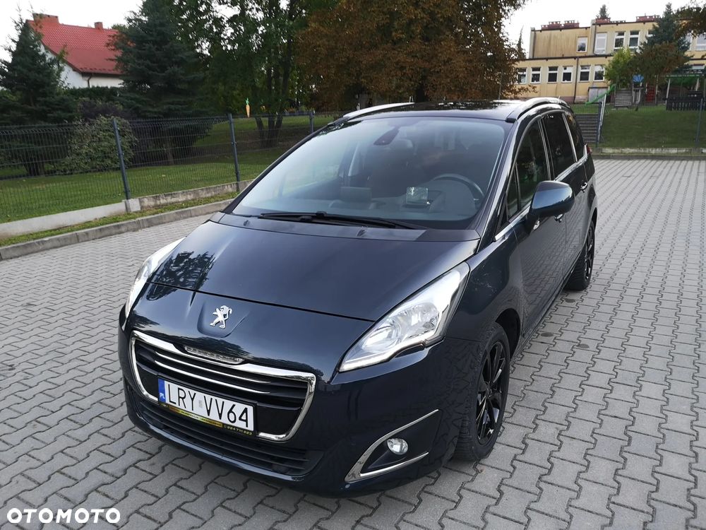 Peugeot 5008 1.6 THP Allure 7os - 31