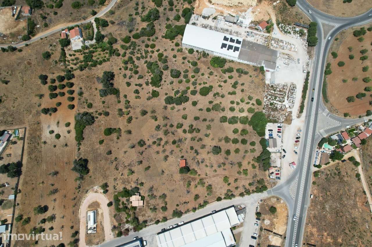 Terreno Misto em zona de solo urbano com um total 31625 m2 - Grande imagem: 3/16