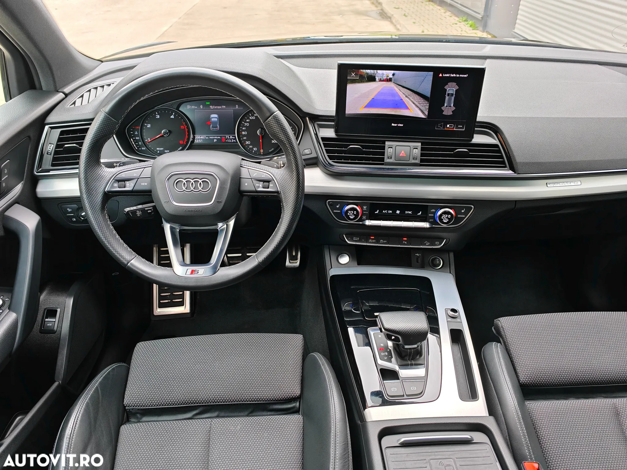 Audi Q5 40 TDI quattro S tronic S line business - 8