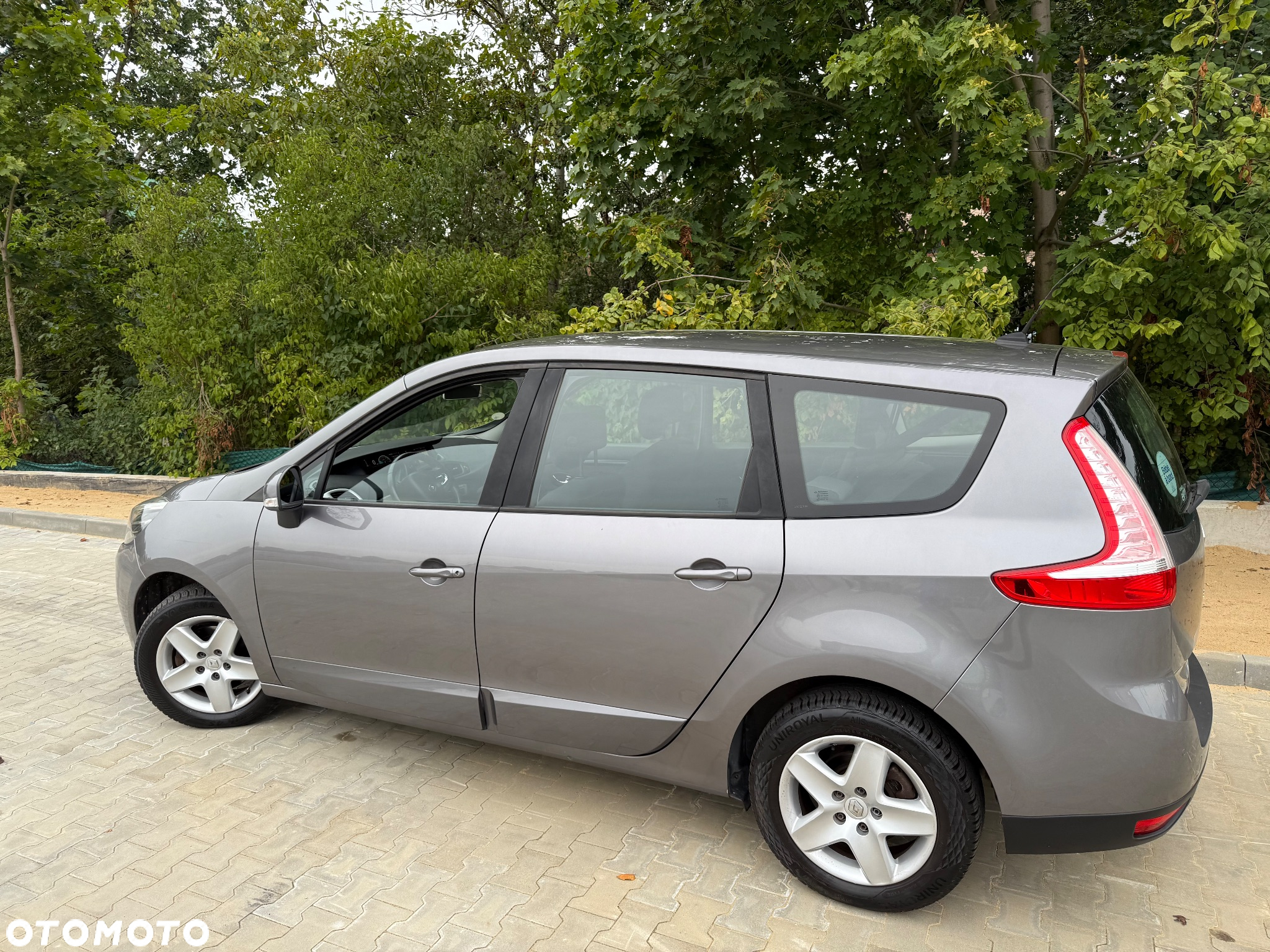 Renault Grand Scenic ENERGY dCi 130 BOSE EDITION - 7