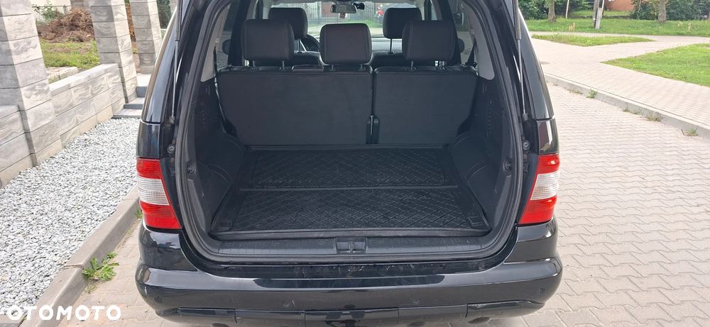 Mercedes-Benz ML - 10