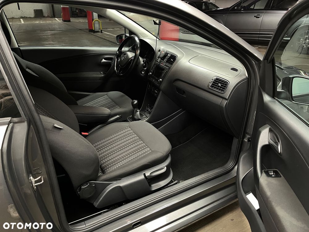 Volkswagen Polo 1.4 TDI BMT Comfortline - 6