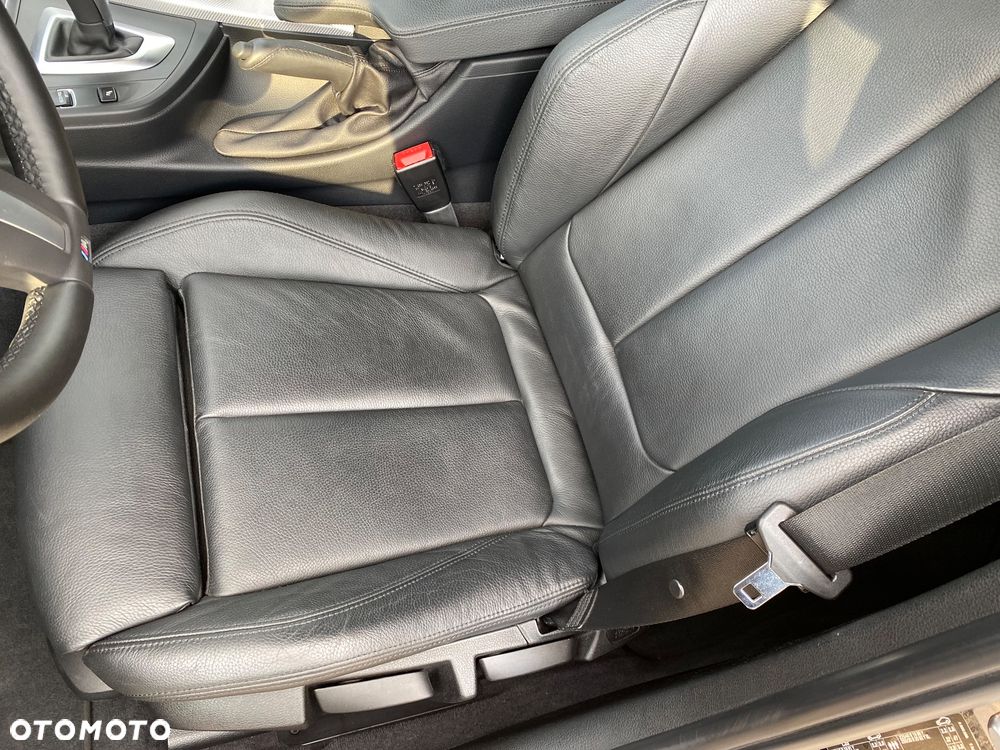BMW Seria 3 330i GPF M Sport Shadow - 15