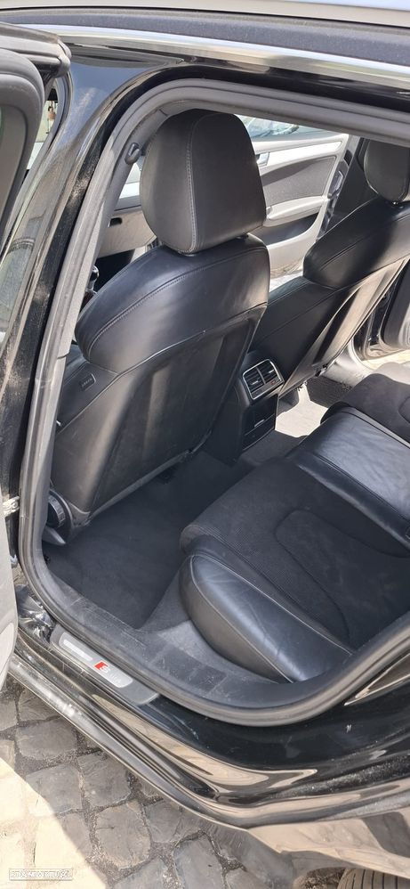 Audi A4 Avant 2.0 TDI DPF S line Sport Pack (plus) - 16