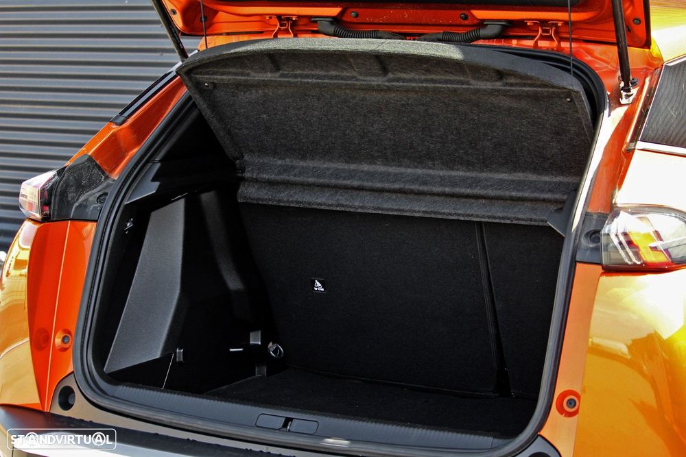Peugeot e-2008 50 kWh Active Pack - 15