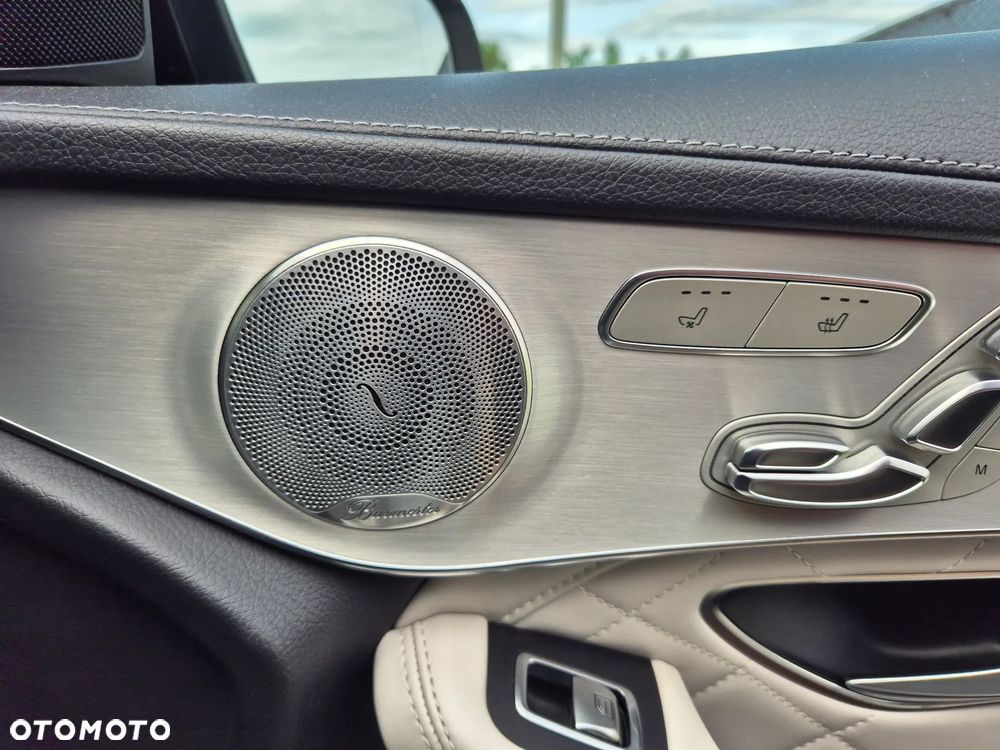 Mercedes-Benz GLC - 11