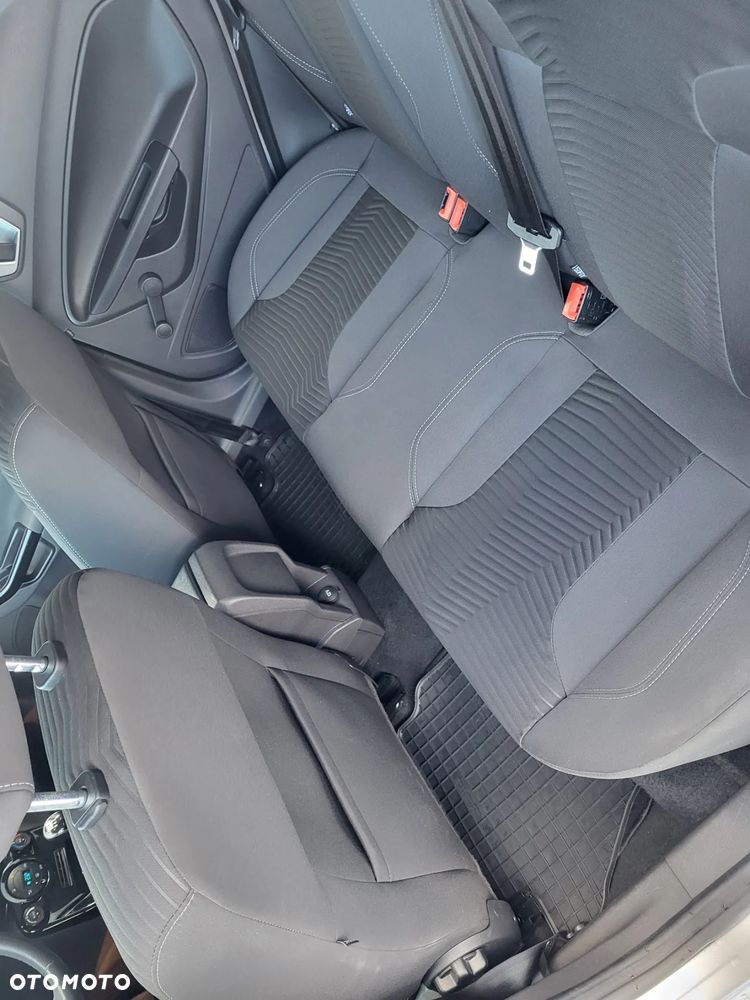 Ford Fiesta 1.0 EcoBoost Titanium - 23