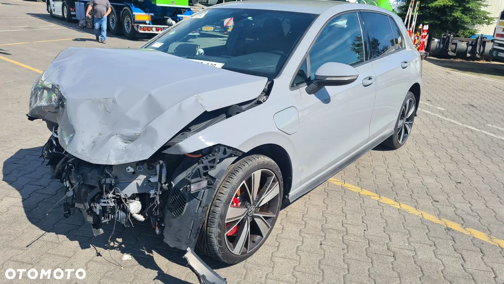 Volkswagen Golf 1.5 eTSI EVO Style DSG - 5