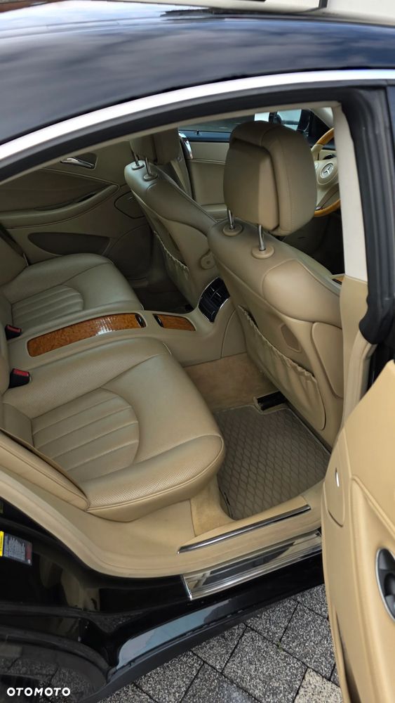Mercedes-Benz CLS 320 CDI - 4