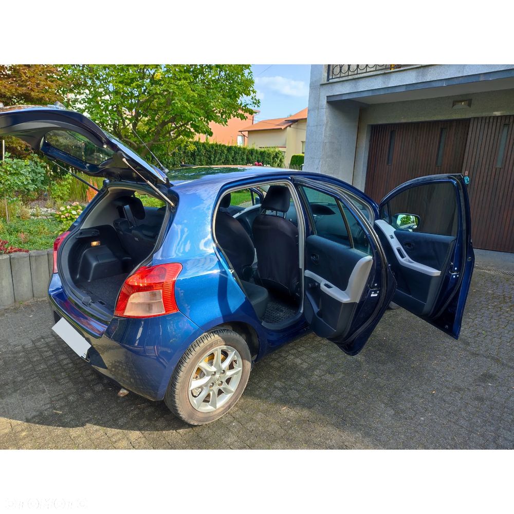 Toyota Yaris 1.0 Luna A/C - 13