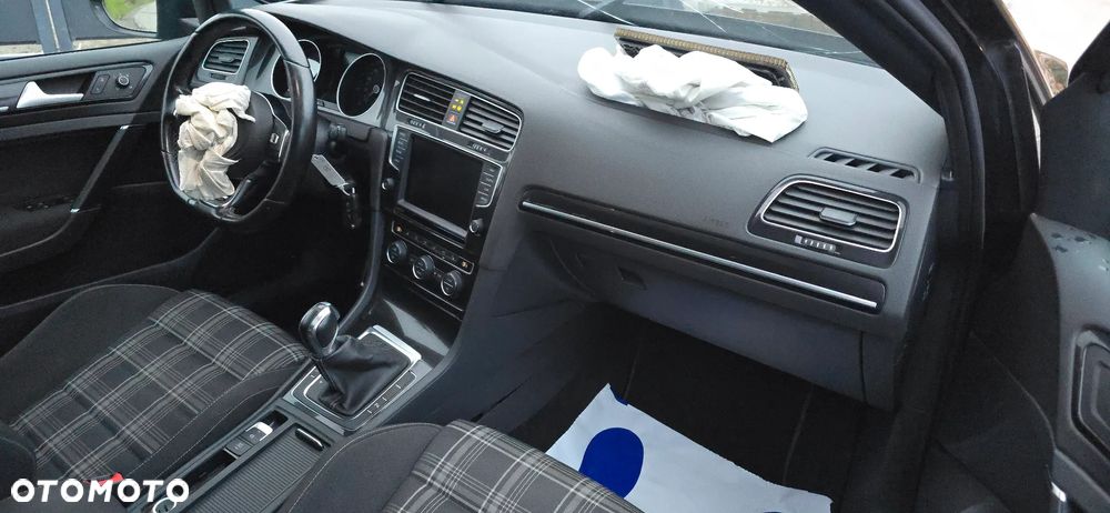 Volkswagen Golf GTD 2.0 TDI SCR DSG - 10