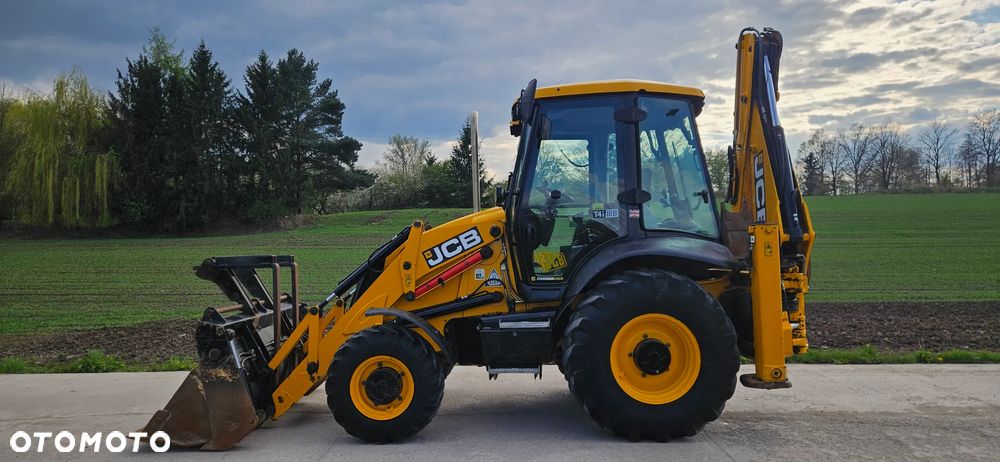 JCB 3CX - 5