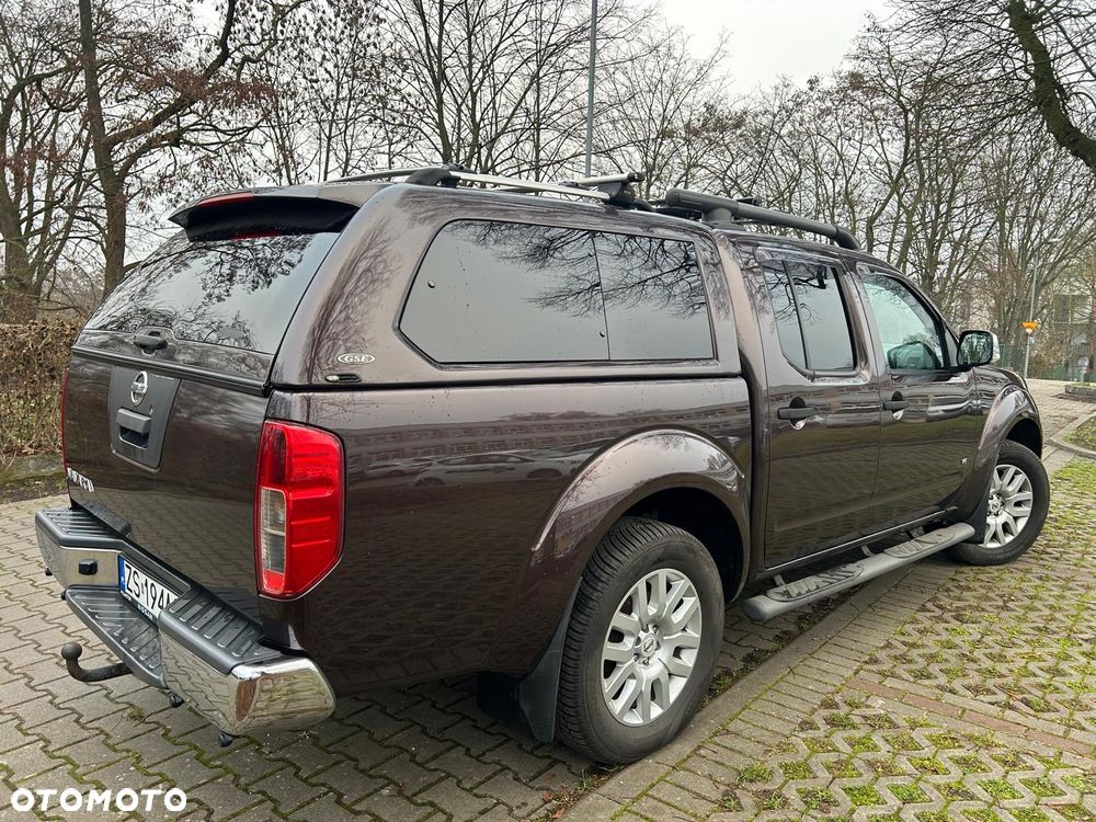 Nissan Navara 3.0 D V6 - 6