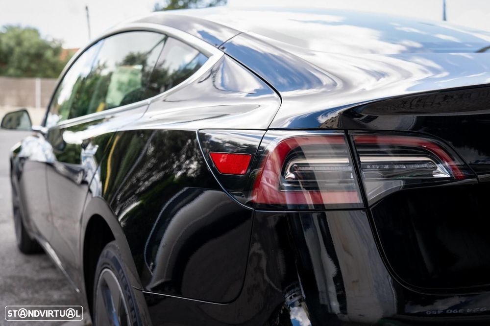 Tesla Model 3 Long-Range Dual Motor AWD - 23
