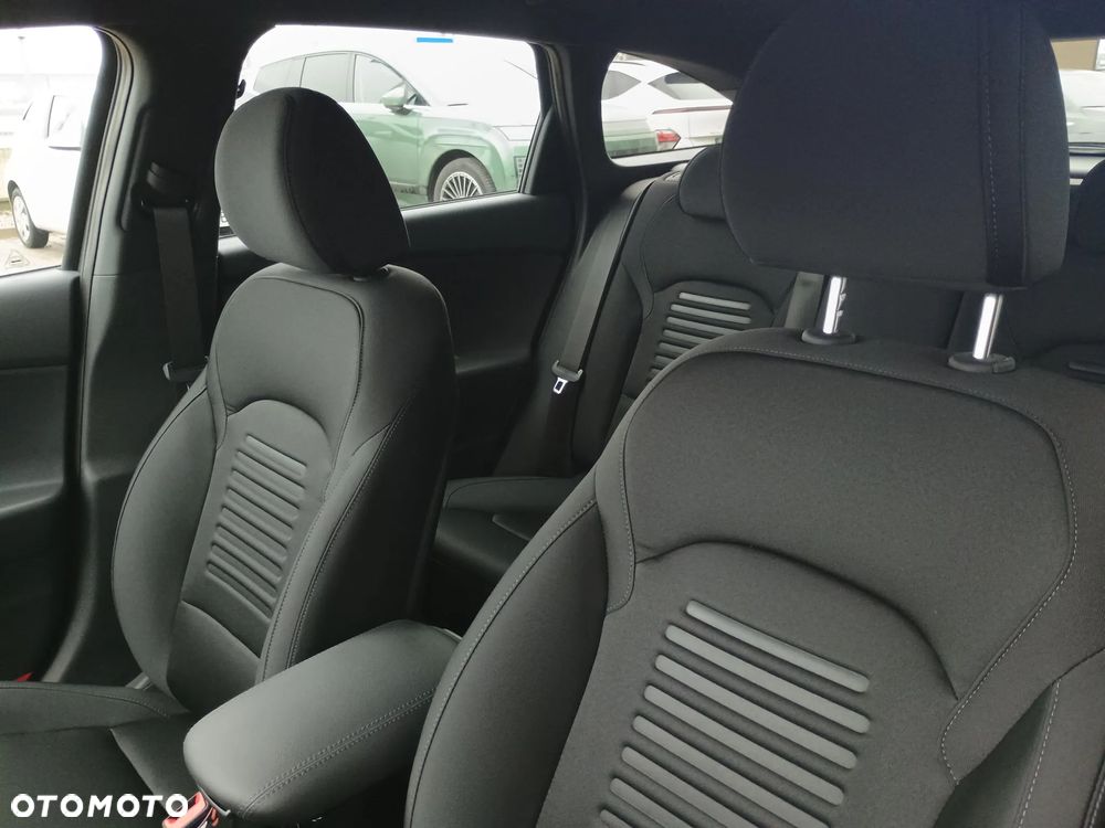 Hyundai i30 1.0 T-GDI Smart DCT - 11