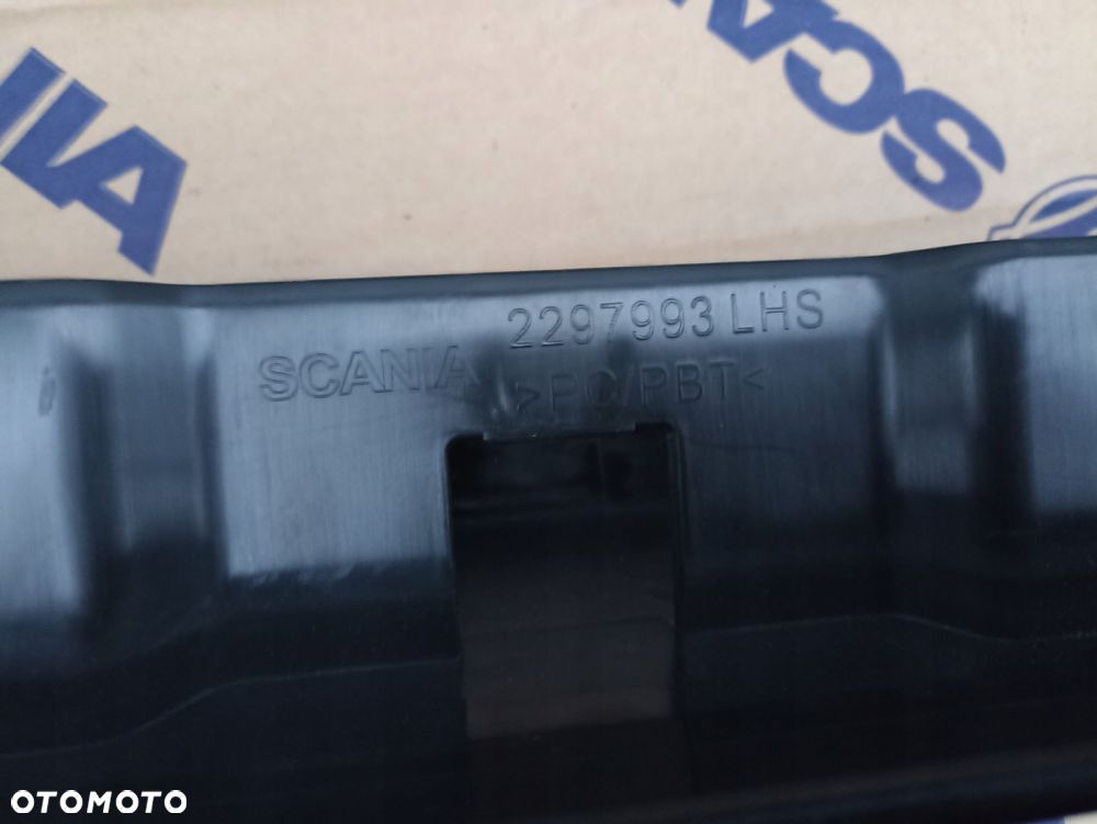 NADKOLE MASKOWNICA SCANIA R S 2297993 NOWA ORYG. - 2