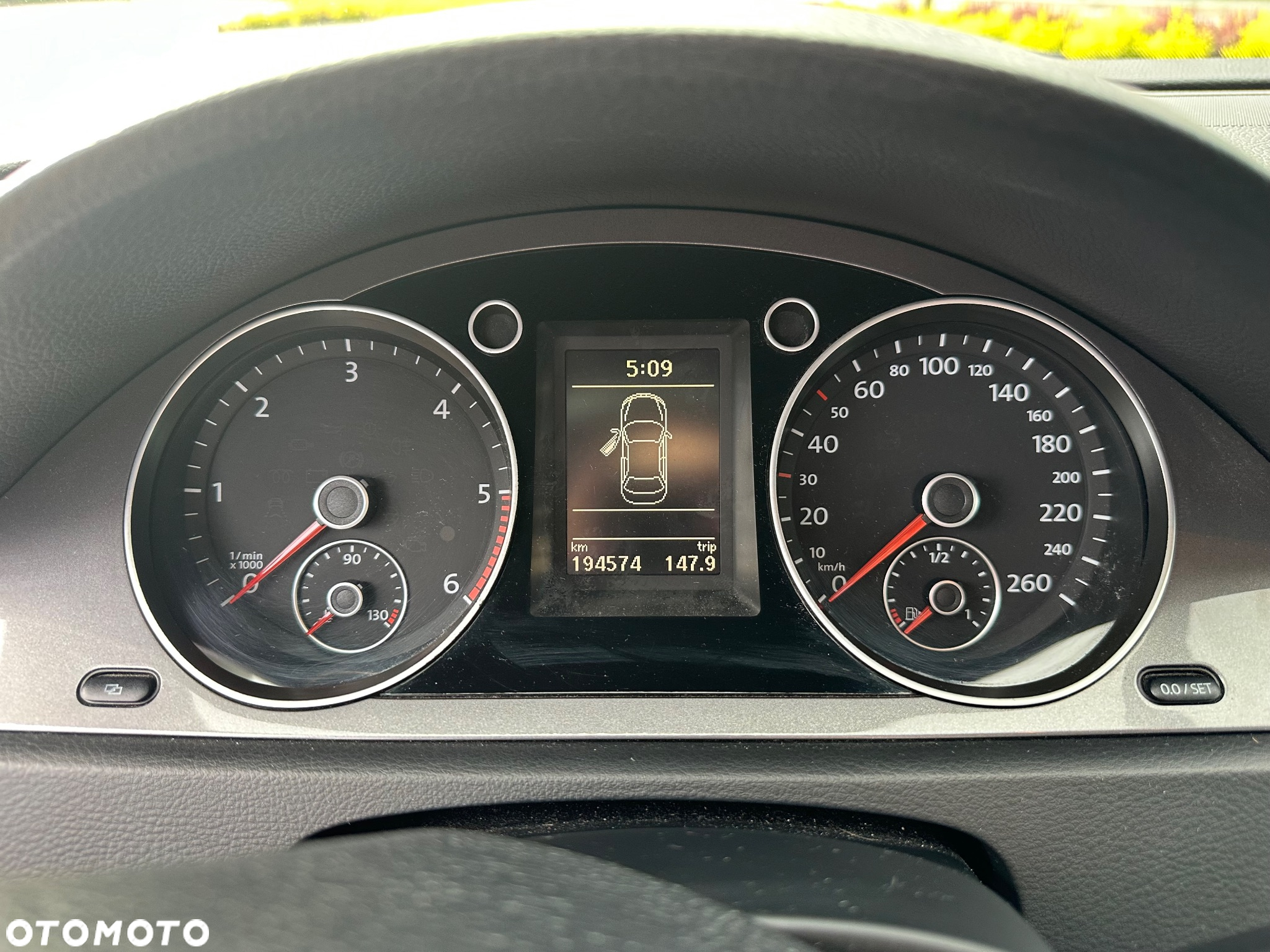 Volkswagen Passat 2.0 TDI 4Mot Comfortline - 9