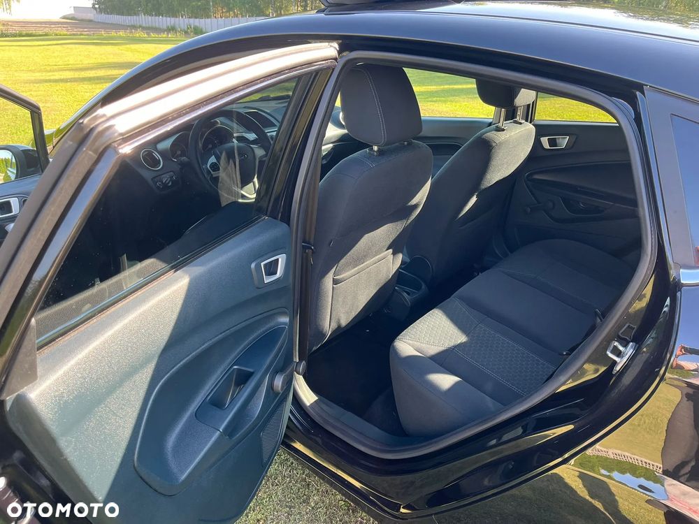 Ford Fiesta 1.25 Titanium EU5 - 27