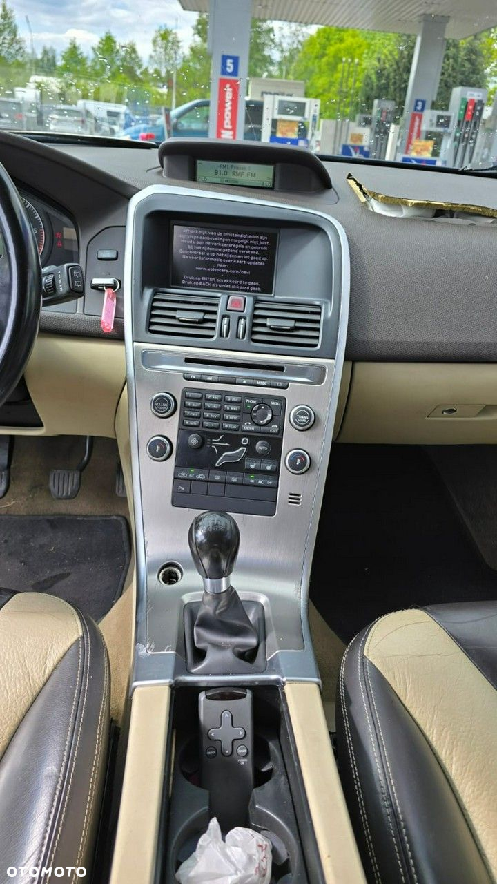 Volvo XC 60 - 13