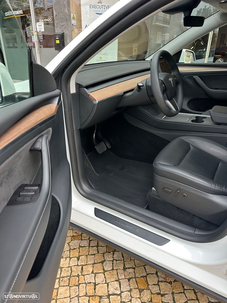 Tesla Model Y Long Range Tração Integral - 19