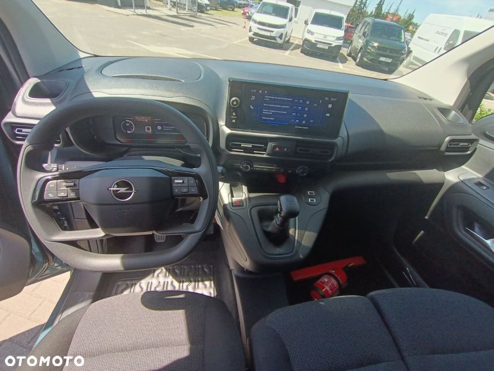 Opel COMBO - 18