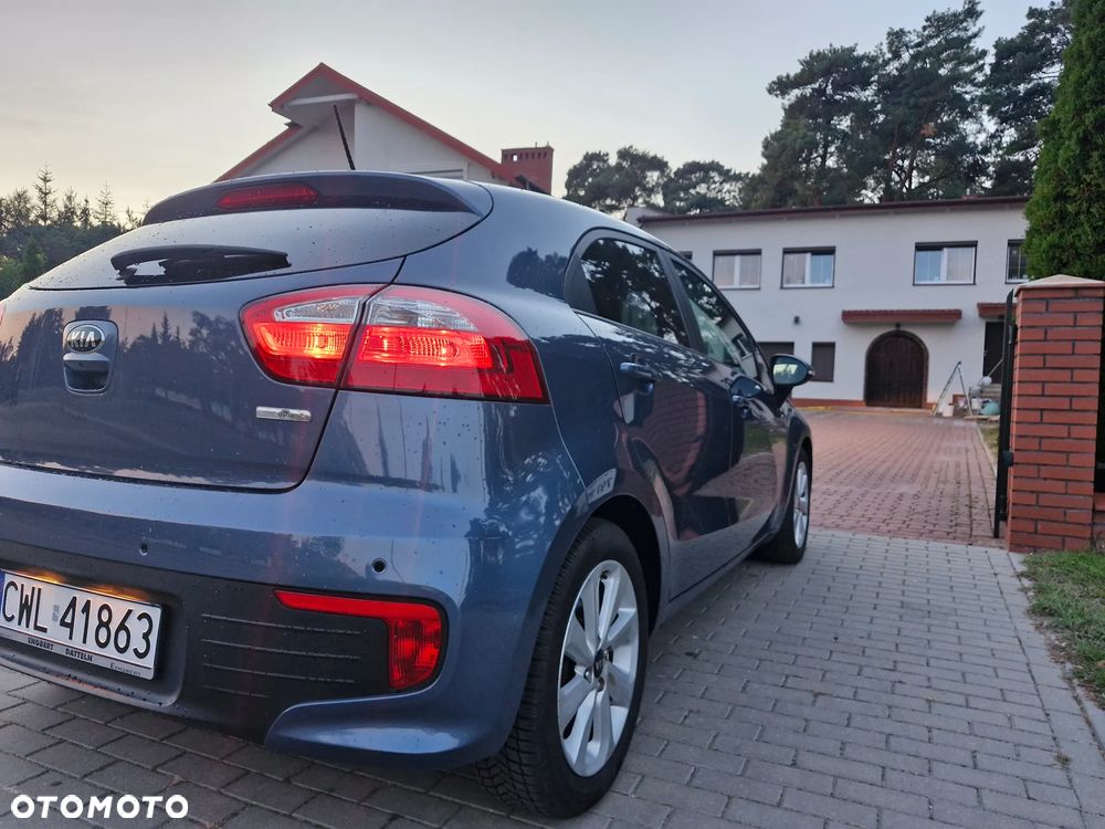 Kia Rio - 6